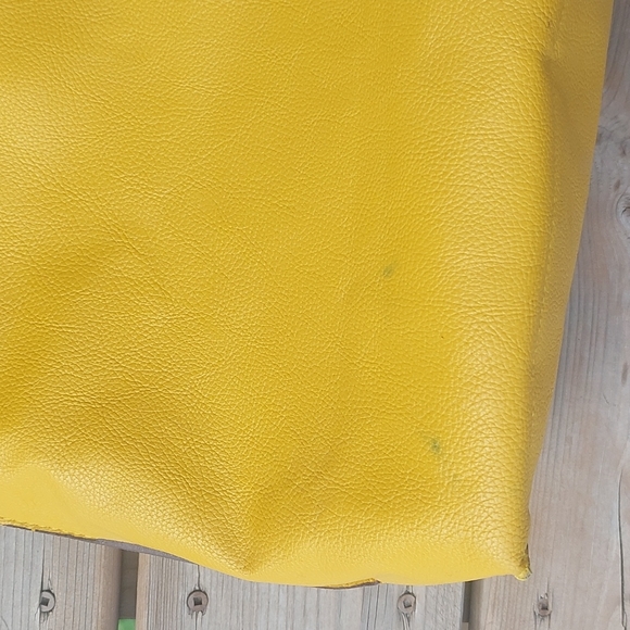 Vegan leather tote - Picture 6 of 8